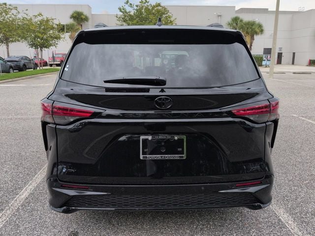 2026 Toyota Sienna XSE 7 Passenger
