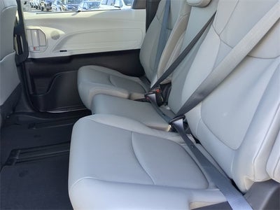 2026 Toyota Sienna XLE 8 Passenger