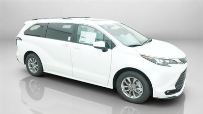 2026 Toyota Sienna XLE