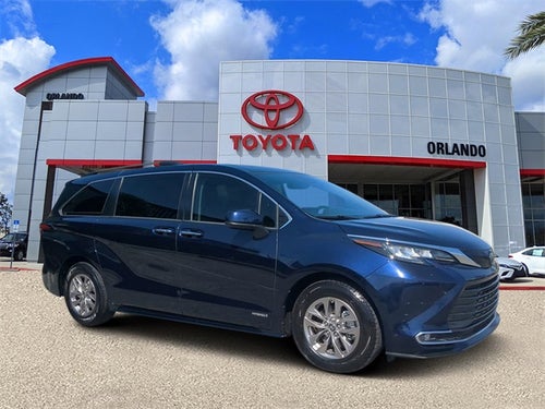 2021 Toyota SIENNA XLE XLE 7 Passenger