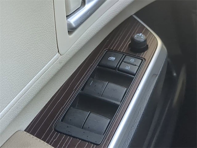 2021 Toyota SIENNA XLE XLE 7 Passenger