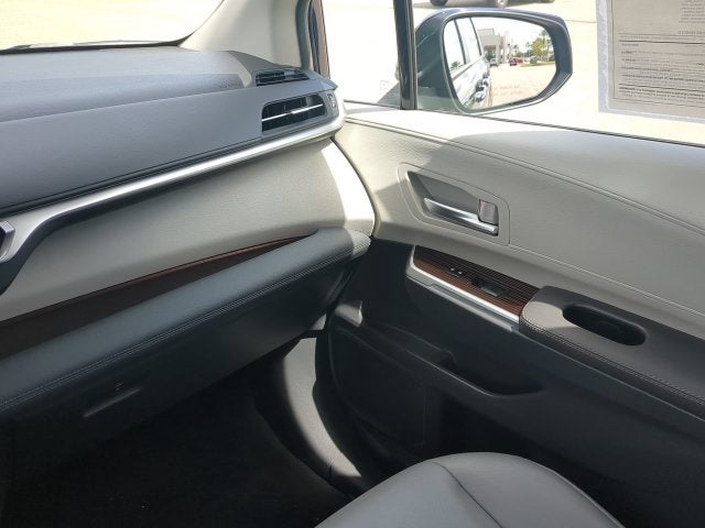 2024 Toyota Sienna XLE 8 Passenger