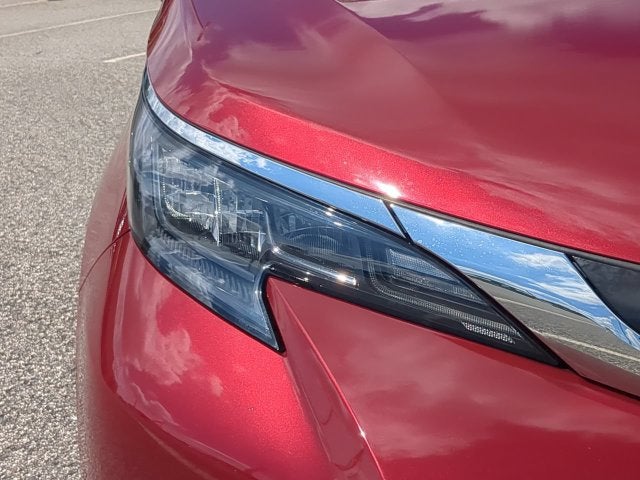 2024 Toyota Sienna XLE 8 Passenger