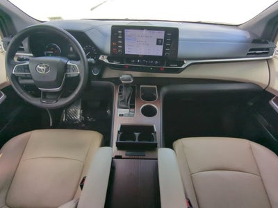 2024 Toyota Sienna XLE 8 Passenger