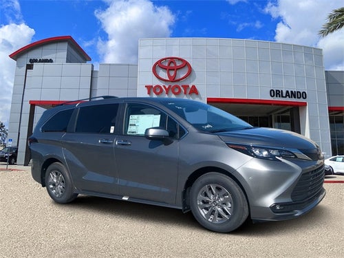 2026 Toyota Sienna XLE
