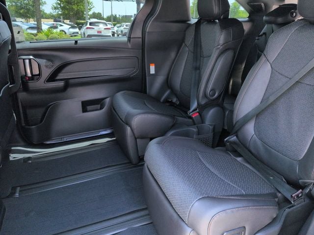 2026 Toyota Sienna Limited 7 Passenger