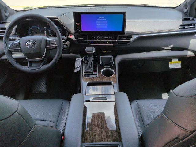 2026 Toyota Sienna Limited 7 Passenger