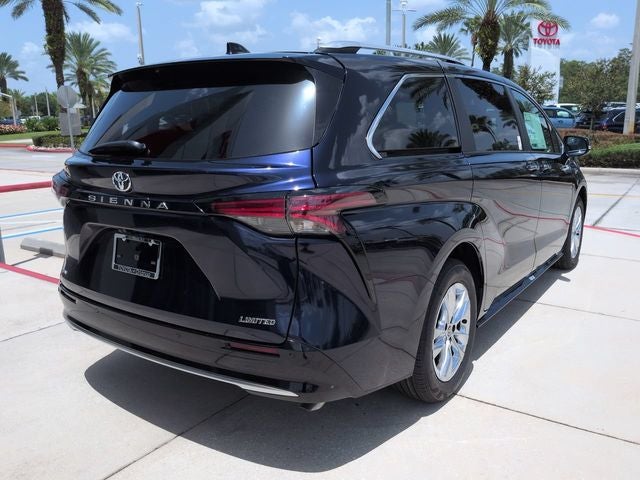 2026 Toyota Sienna Limited 7 Passenger