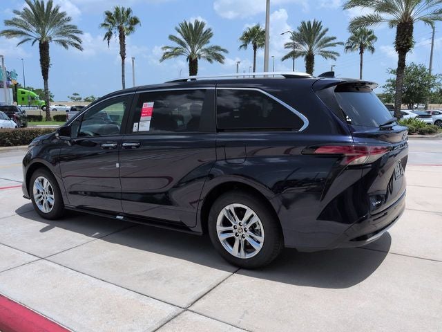 2026 Toyota Sienna Limited 7 Passenger