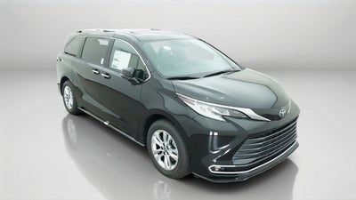 2026 Toyota Sienna Limited