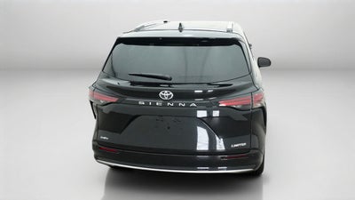 2026 Toyota Sienna Limited