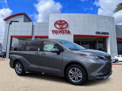 2026 Toyota Sienna Limited 7 Passenger