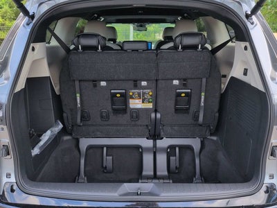 2026 Toyota Sienna Limited 7 Passenger