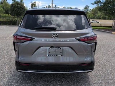 2026 Toyota Sienna Limited 7 Passenger