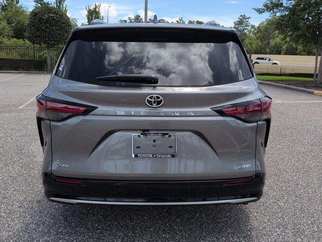 2026 Toyota Sienna Limited 7 Passenger