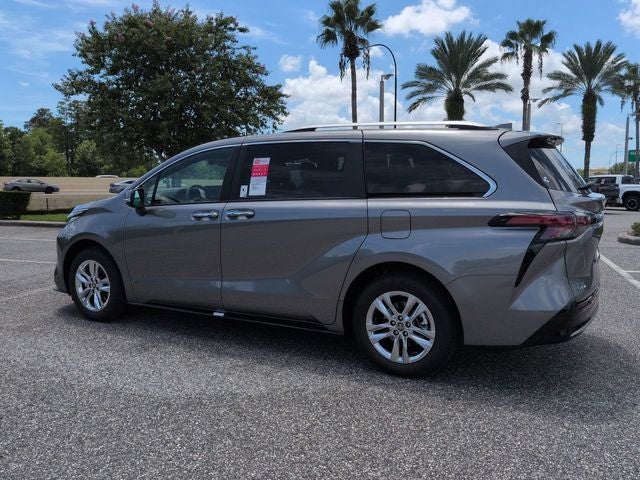2026 Toyota Sienna Limited 7 Passenger
