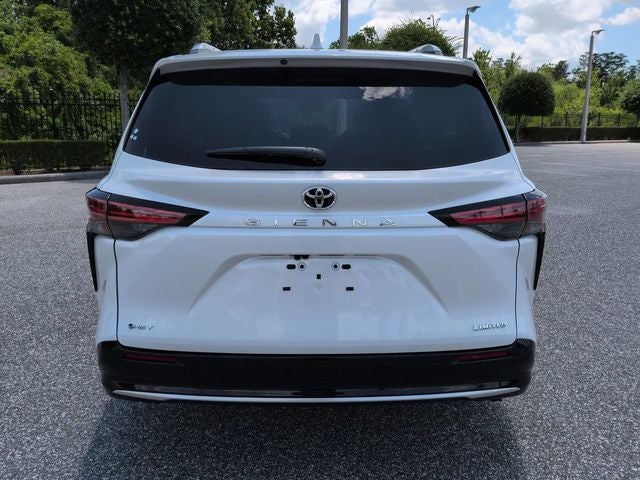 2026 Toyota Sienna Limited 7 Passenger
