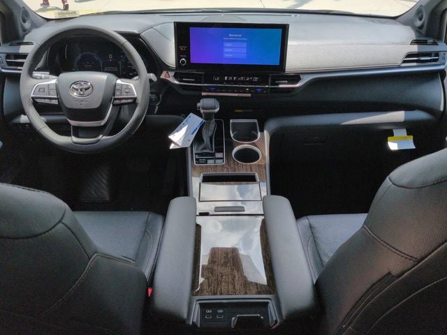 2026 Toyota Sienna Limited 7 Passenger