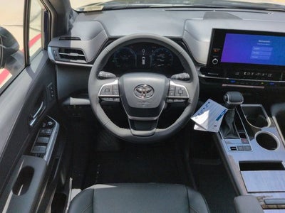 2026 Toyota Sienna Limited 7 Passenger