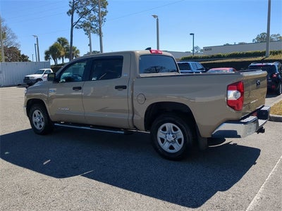 2020 Toyota TUNDRA 4X2 SR5
