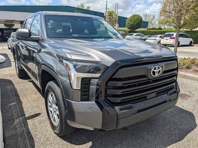 2025 Toyota TUNDRA 4X4 SR