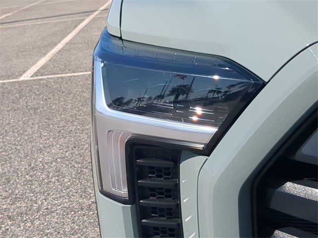 2024 Toyota TUNDRA 4X2 SR5