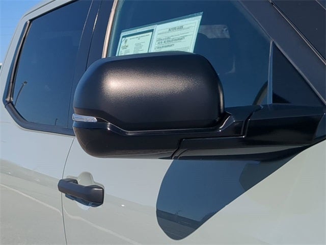 2024 Toyota TUNDRA 4X2 SR5