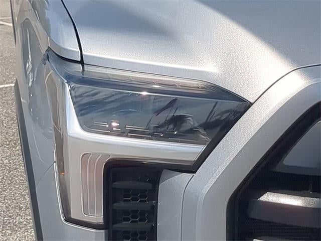 2024 Toyota TUNDRA 4X4 SR5