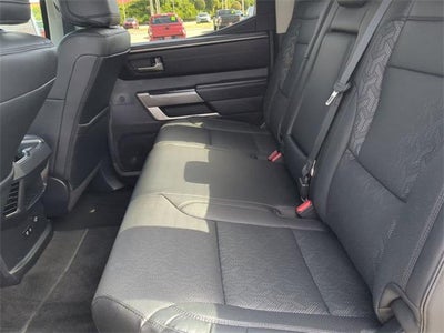 2024 Toyota TUNDRA 4X4 SR5