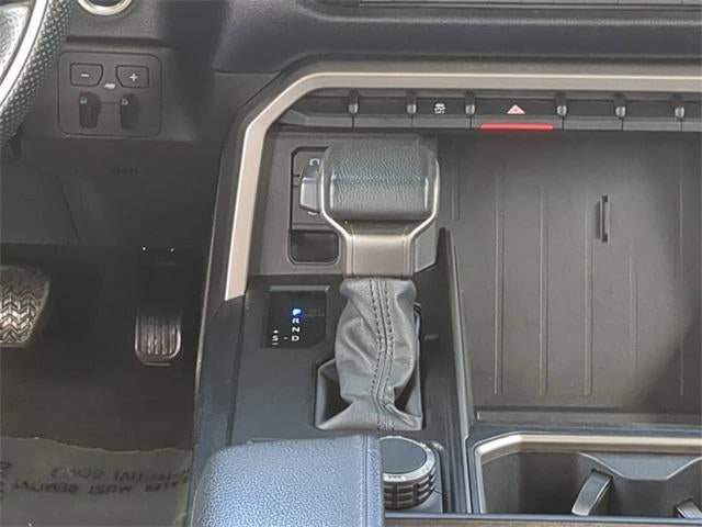 2024 Toyota TUNDRA 4X4 SR5