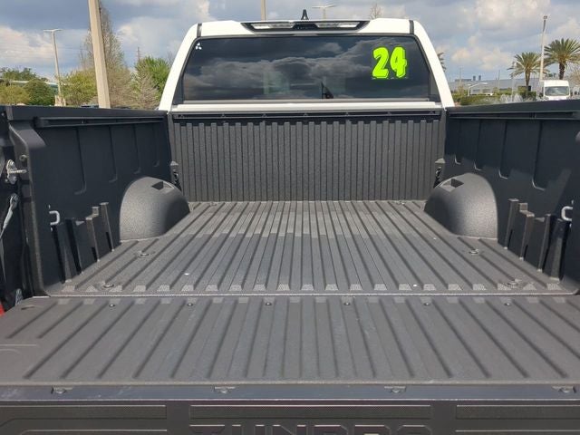 2024 Toyota TUNDRA 4X4 SR5