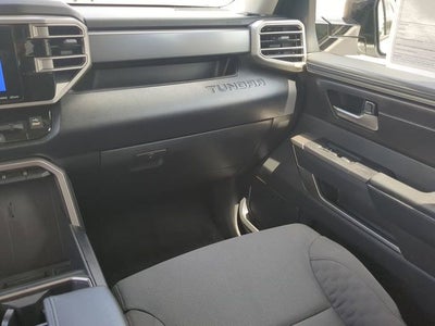 2024 Toyota TUNDRA 4X4 SR5