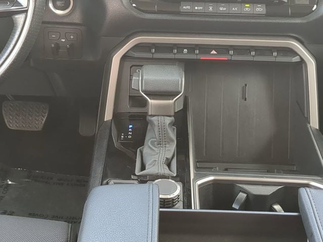 2024 Toyota TUNDRA 4X4 SR5