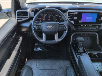 2024 Toyota TUNDRA 4X4 SR5