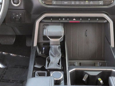 2024 Toyota TUNDRA 4X4 SR5