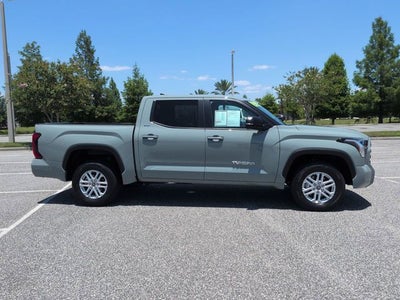 2024 Toyota TUNDRA 4X4 SR5