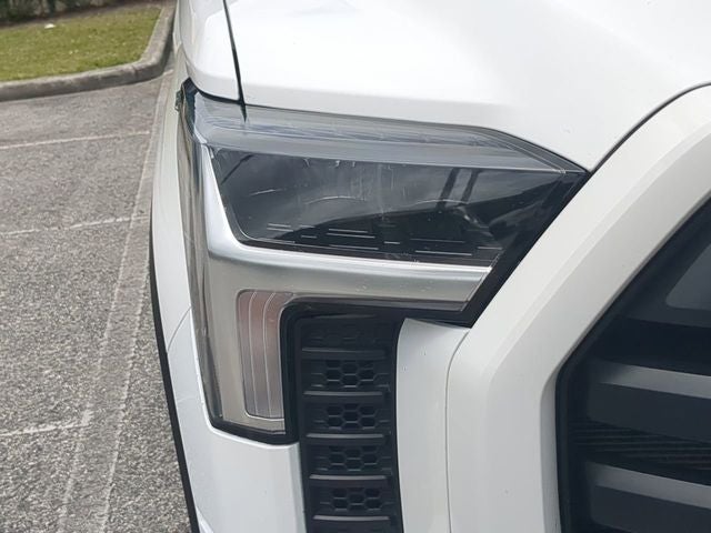 2025 Toyota TUNDRA 4X4 SR5