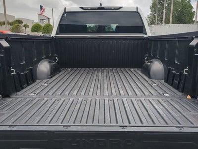 2025 Toyota TUNDRA 4X4 SR5