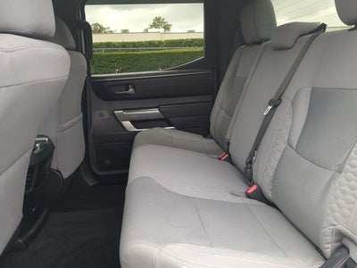 2025 Toyota TUNDRA 4X4 SR5