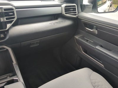 2025 Toyota TUNDRA 4X4 SR5