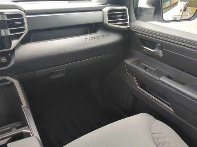 2025 Toyota TUNDRA 4X4 SR5