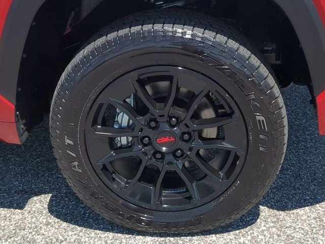 2025 Toyota TUNDRA 4X4 SR5