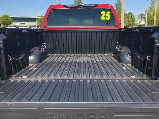 2025 Toyota TUNDRA 4X4 SR5