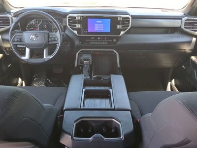 2025 Toyota TUNDRA 4X4 SR5