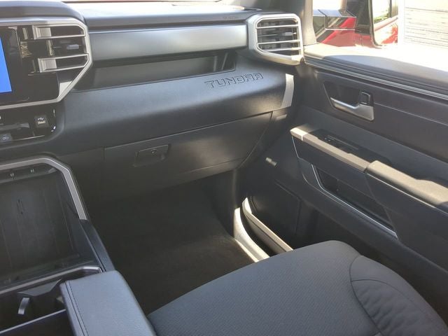 2025 Toyota TUNDRA 4X4 SR5