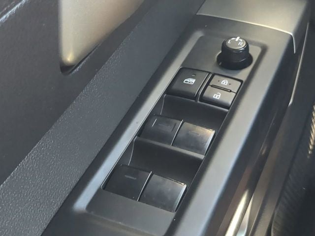 2025 Toyota TUNDRA 4X4 SR5