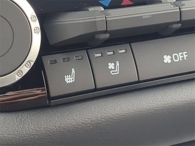 2026 Toyota Tundra i-FORCE MAX Platinum i-FORCE MAX