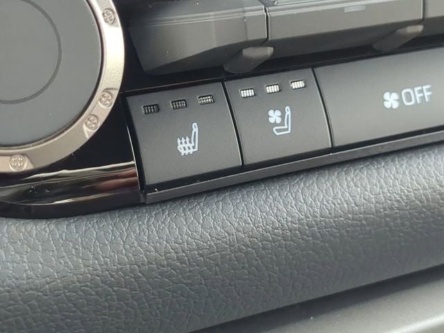 2026 Toyota Tundra i-FORCE MAX Limited i-FORCE MAX