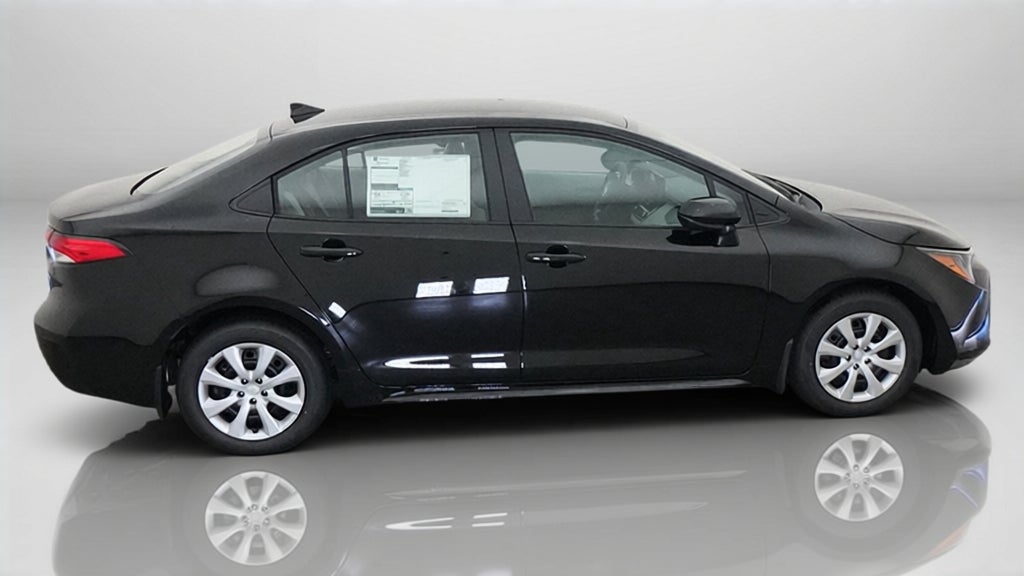 2027 Toyota Corolla LE