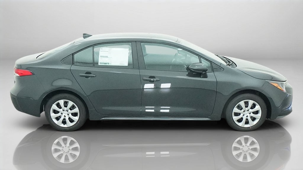 2027 Toyota Corolla LE